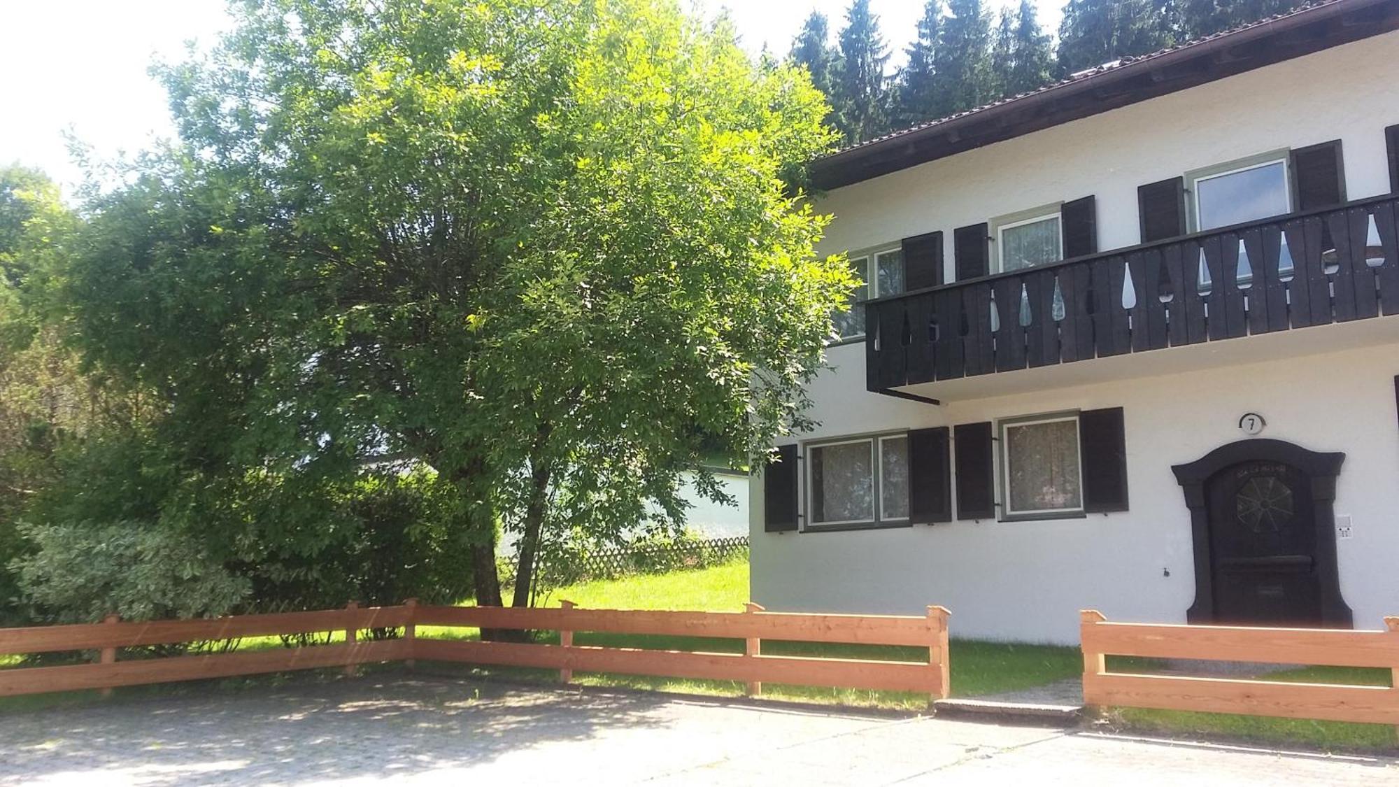 Ferienwohnung Bergnah Bad Kohlgrub Exterior photo